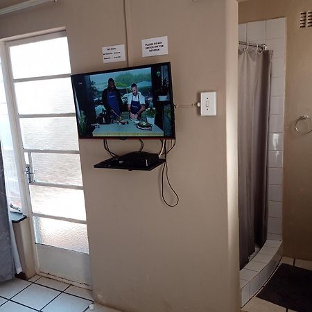 Accommodation@Park1285 Претория Екстериор снимка