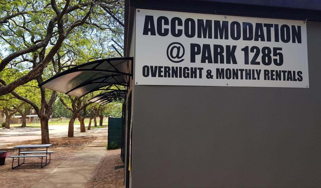 Accommodation@Park1285 Претория Екстериор снимка
