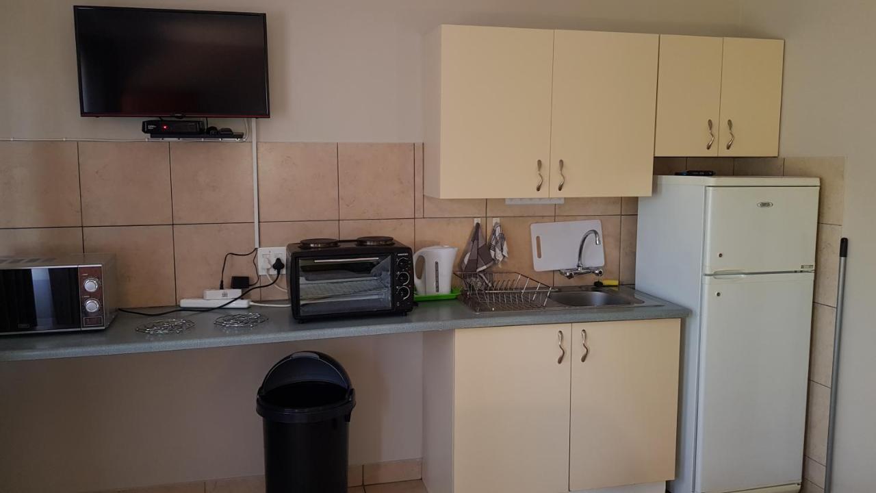 Accommodation@Park1285 Претория Екстериор снимка