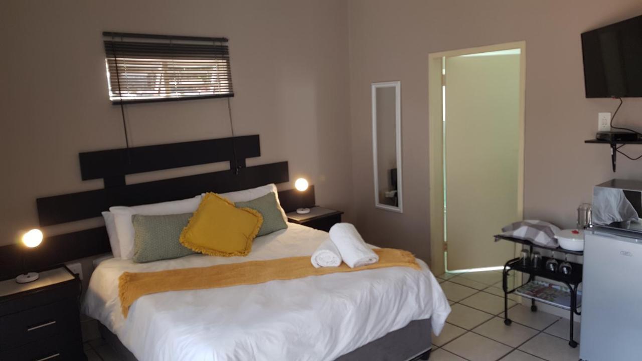 Accommodation@Park1285 Претория Екстериор снимка