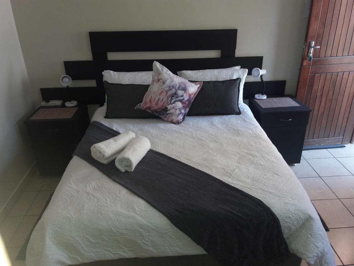 Accommodation@Park1285 Претория Екстериор снимка