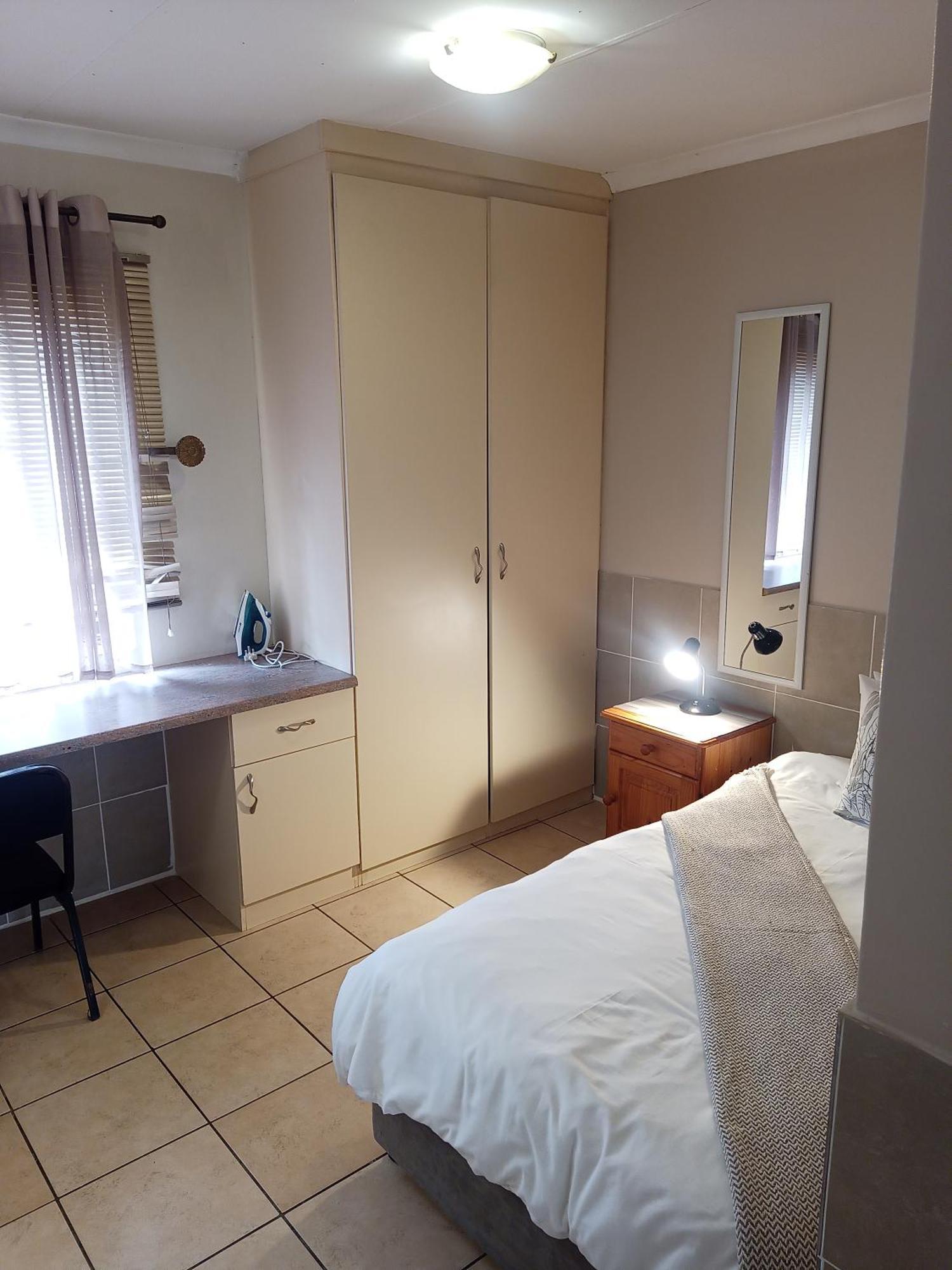Accommodation@Park1285 Претория Екстериор снимка