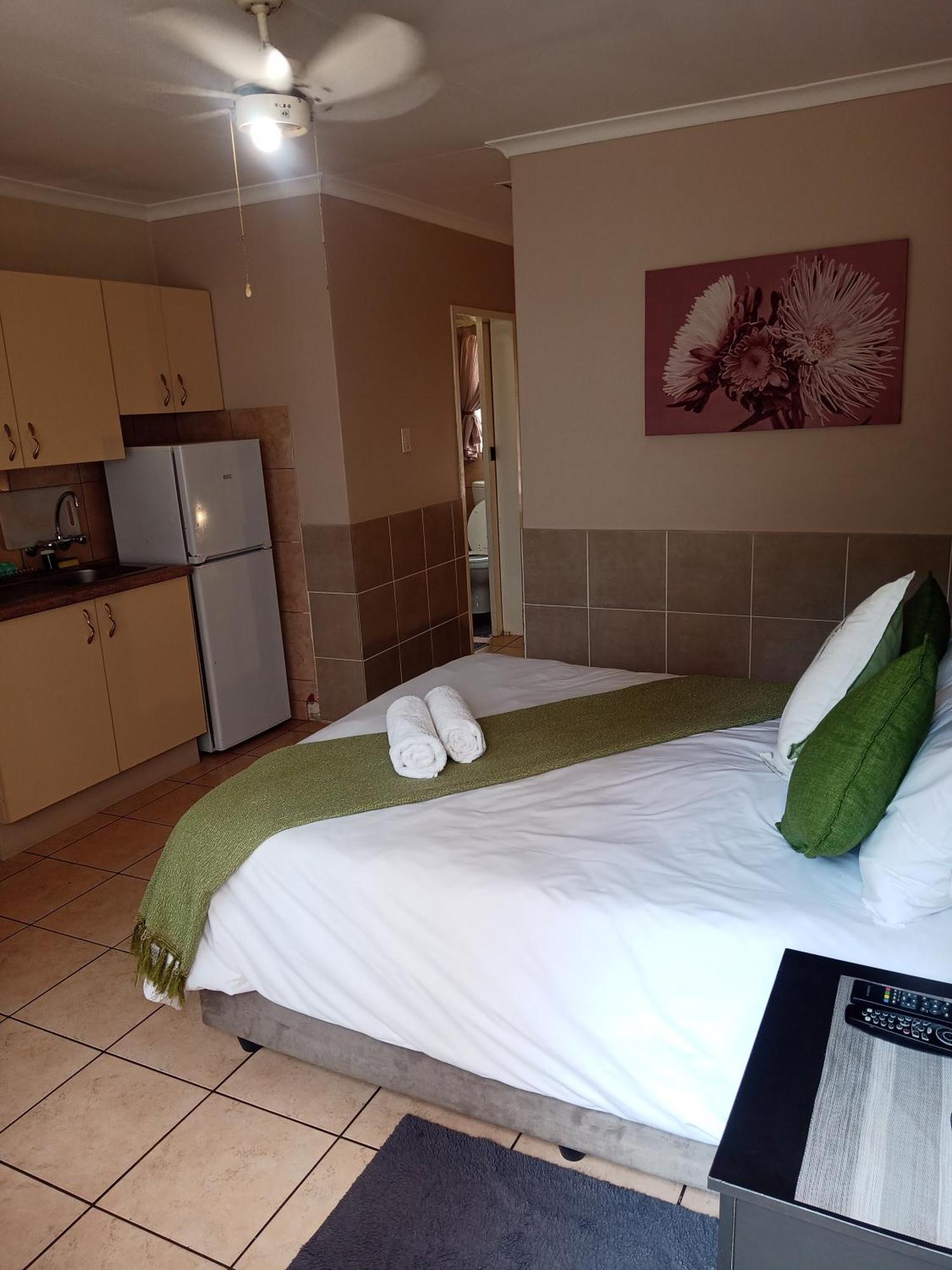 Accommodation@Park1285 Претория Екстериор снимка